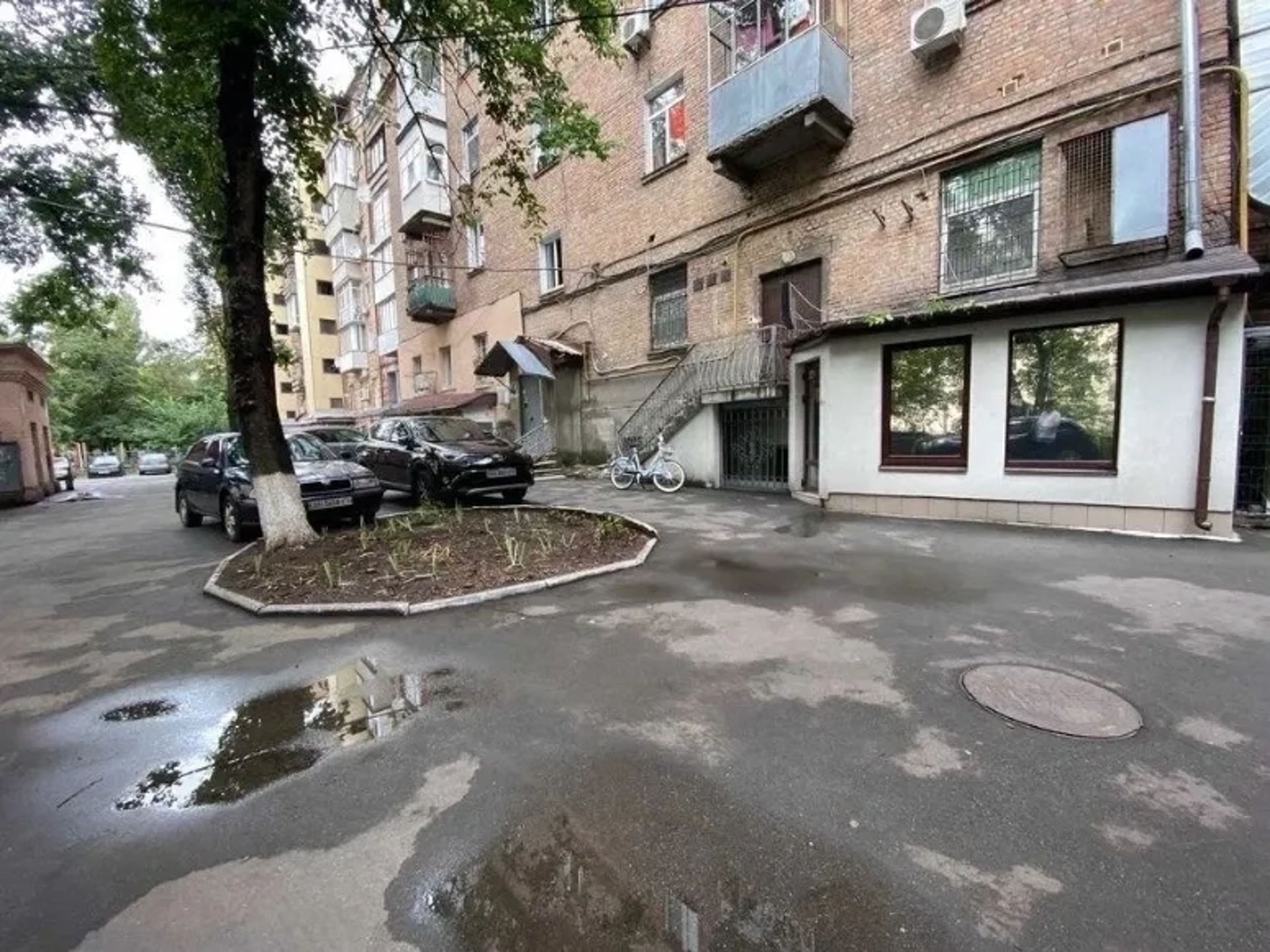 Приміщення 83 м2 на Великій Васильківській