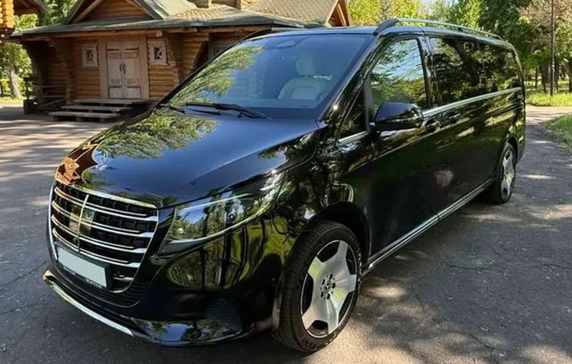 395 Мікроавтобус Mercedes-Benz V-Class з водієм – трансфер