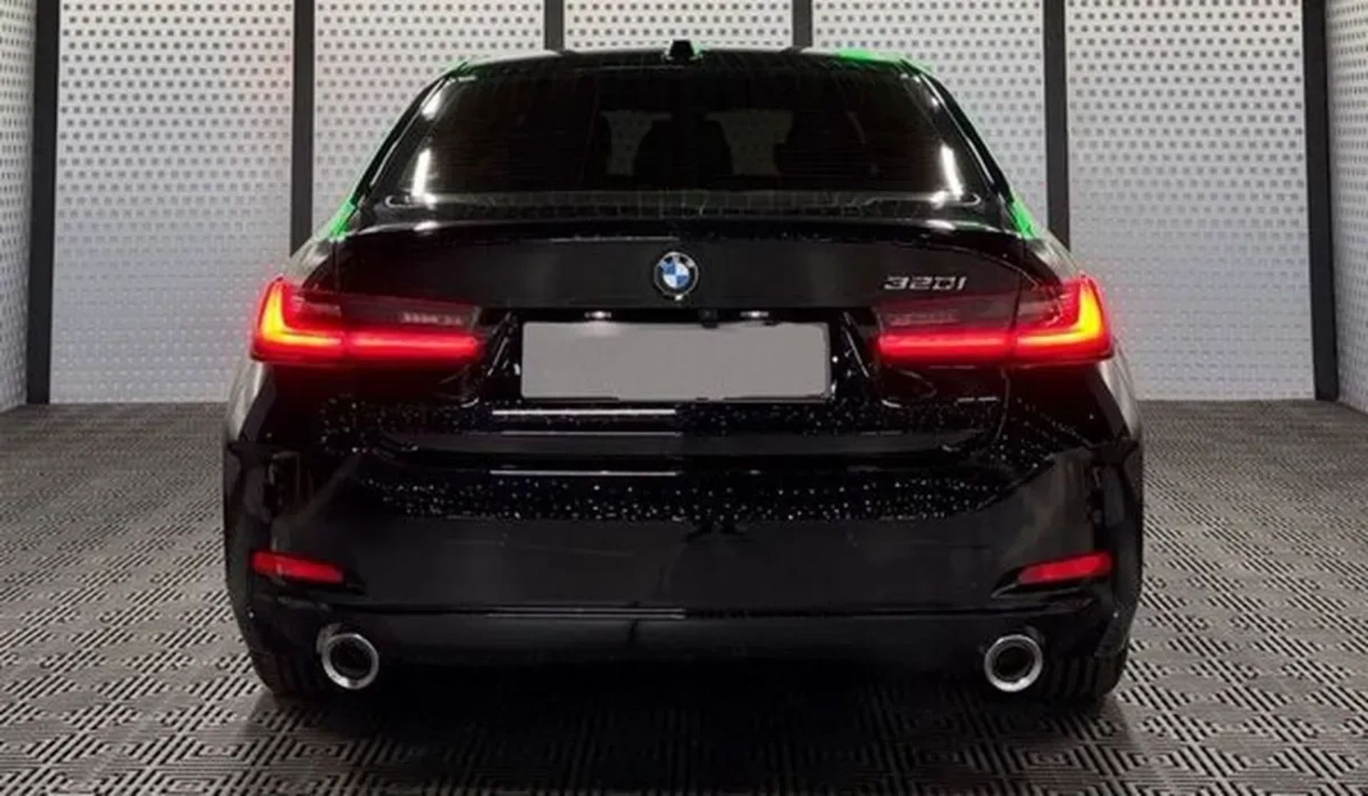 449 BMW 320і G20 NEW на весілля з водієм