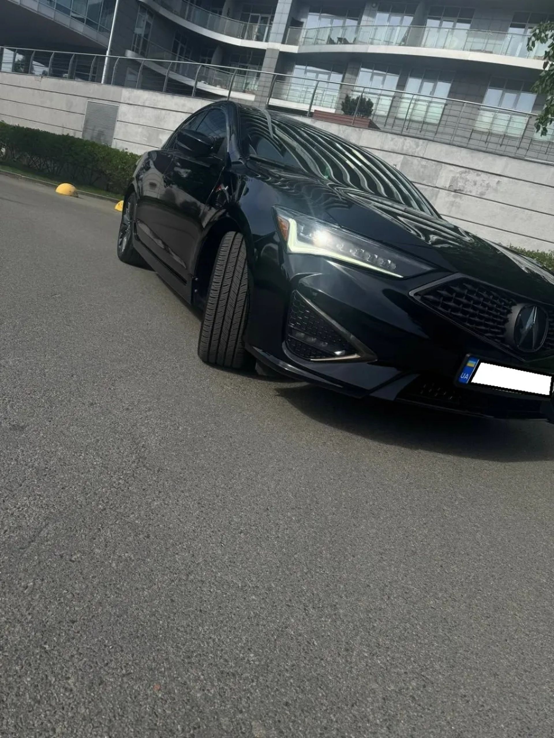 Acura ILX седан - преміум класу.
