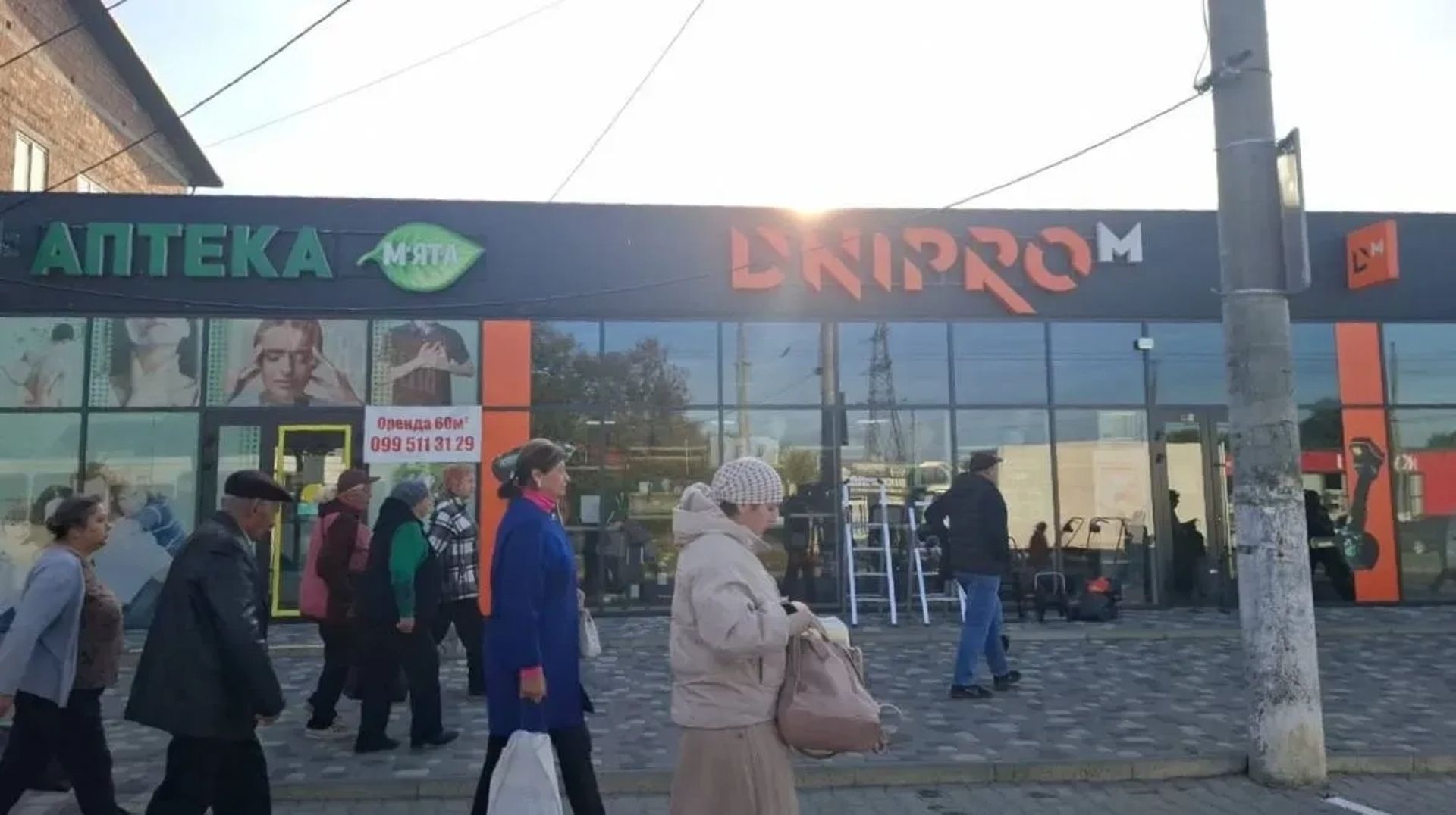 Готове приміщення під аптеку на першій лінії