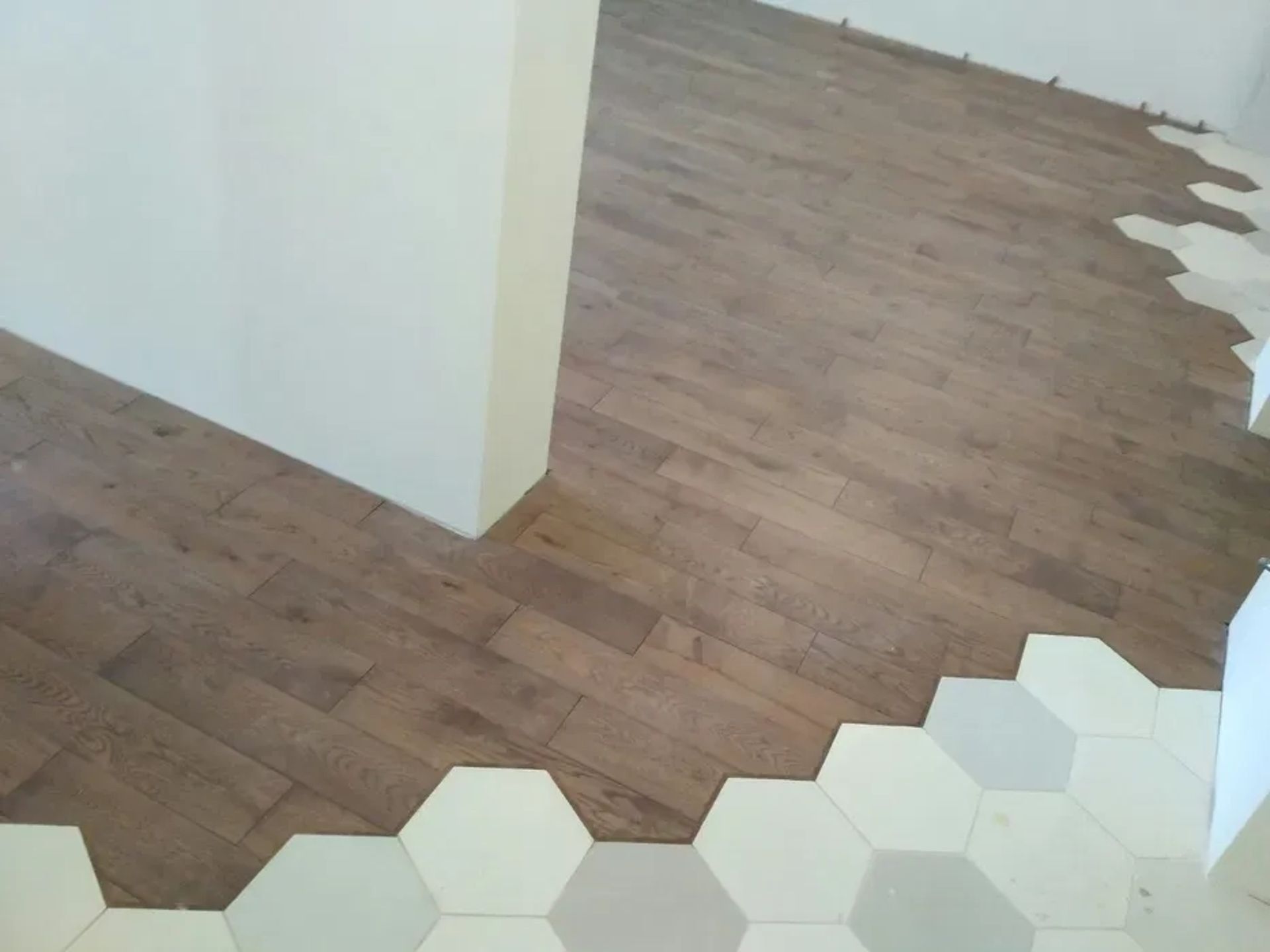 Укладка паркету, паркетної дошки "під ключ"200 грн.