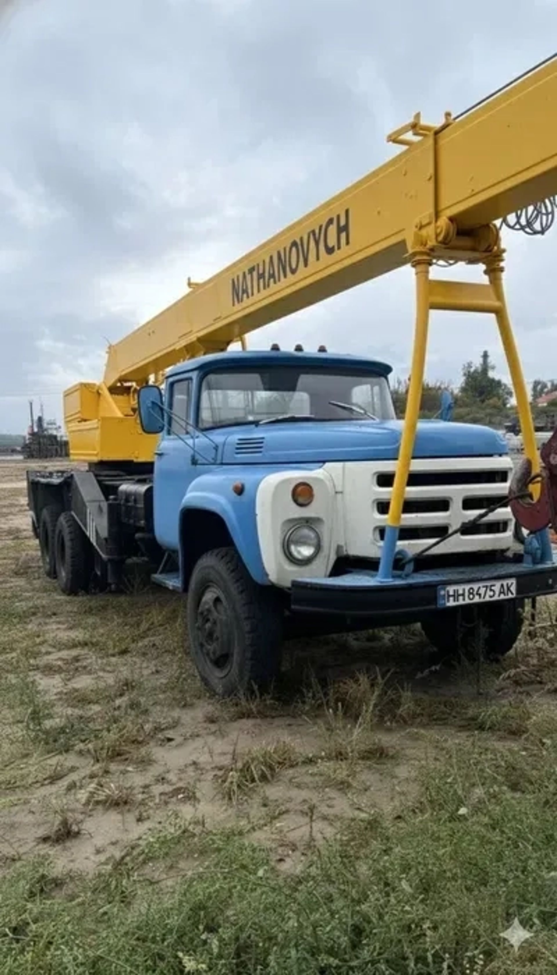 Автокран на басі ЗІЛ-133ГЯ10т.- Для монтажних та будівельних робіт!