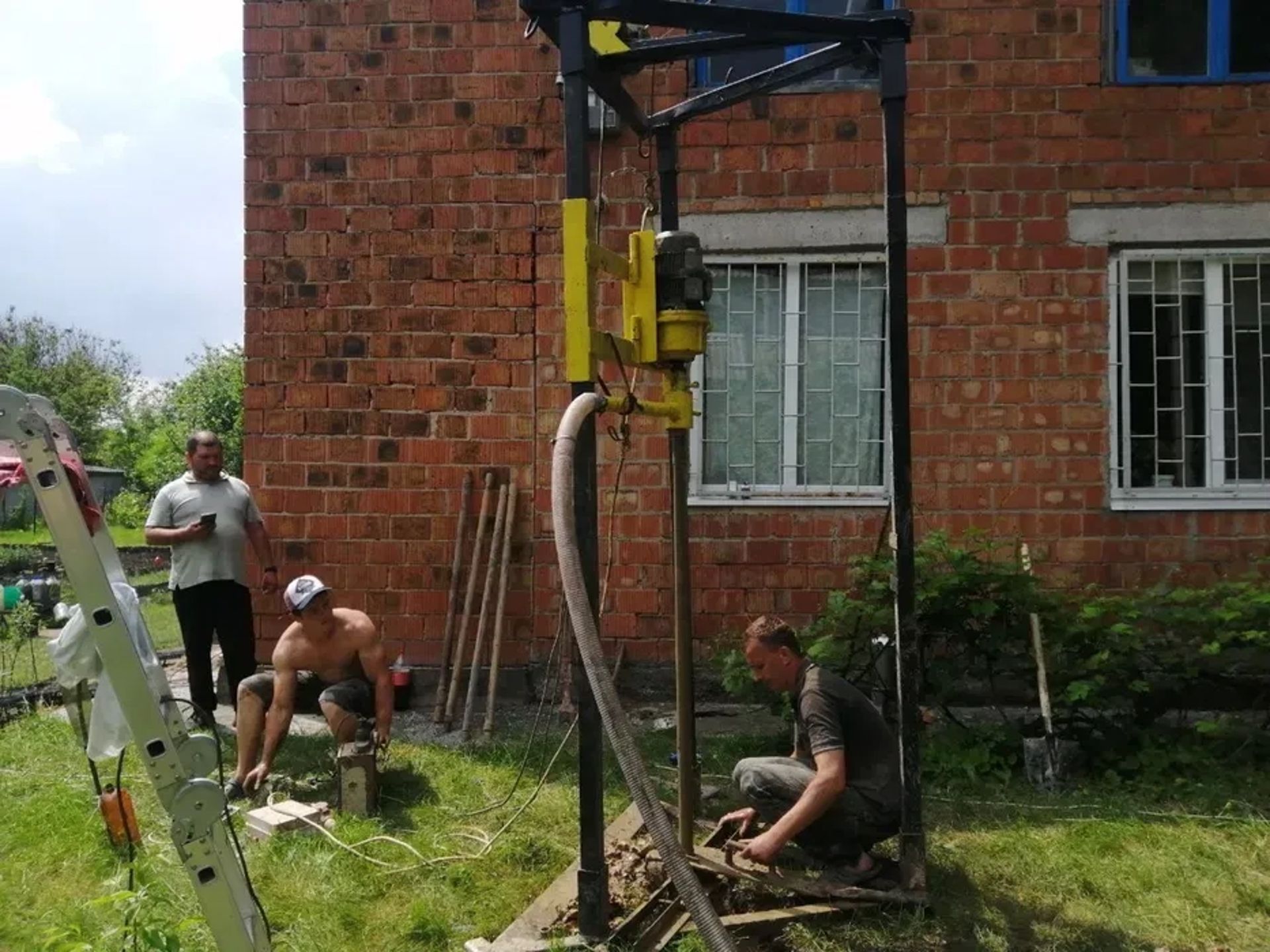 Професійне буріння свердловин на воду з гарантією якості та швидким виконанням робіт