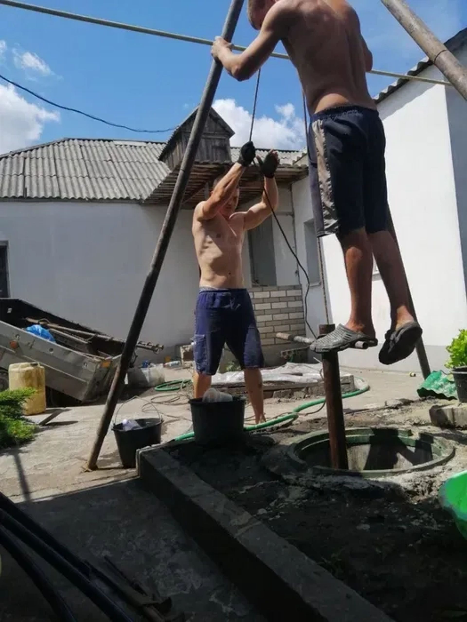 Професійне буріння свердловин на воду з гарантією якості та швидким виконанням робіт