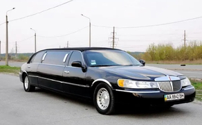 051 Лмузин на весілля Lincoln Town Car 