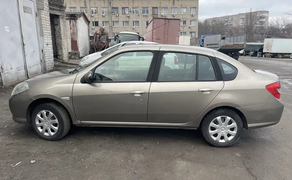 Автомобіль під таксі Уклон/Болт.