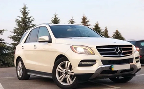 119 Позашляховик на весілля Mercedes Benz ML білий
