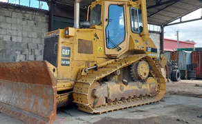  Бульдозер cat d4