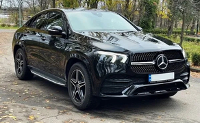 111 Mercedes Benz GLE 350D Coupe на весілля