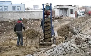 Буріння діаметром 320, 420 мм на глибину до 14 метрів