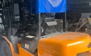 Навантажувач до 3 тонн
