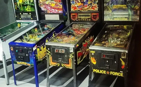 Pinball. Пінбол