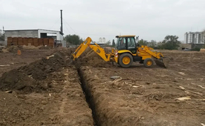 Екскаватор - навантажувач JCB 3CX