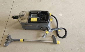 Миючий пилосос Karcher puzzi 10/1 