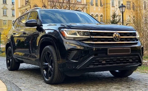 201 Джип Volkswagen Atlas для трансферу в Європу Варшава Краків Кишинів