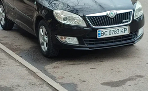Автомобіль під таксі