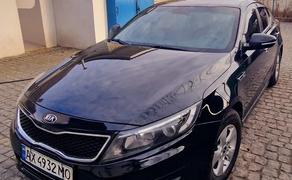 Авто Kia K5    