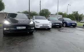 Авто Tesla V/3; Honda M-NV в користування з викупом