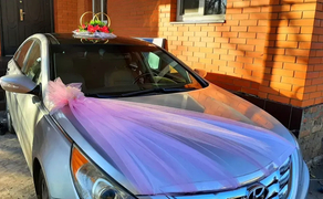 Прикраси для авто на весілля