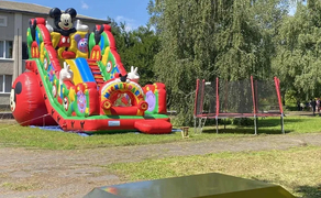 Виїзне дитяче містечко надувна гірка горка батут тир вата атракціони