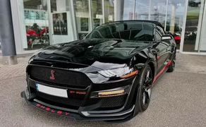 427 Кабриолет Ford Mustang GT 5.0 черный в Киеве