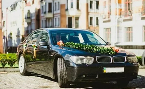118 Авто на весілля BMW 745L чорний 