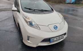 Nissan Leaf 450 грн/доба