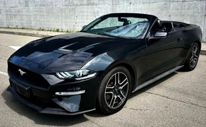 413 Кабріолет Ford Mustang GT чорний