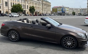 407 Кабріолет Mercedes E350 BLUETEC на весілля зйомки