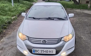 Авто HONDA Insight