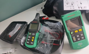 Шукач прихованої проводки Mastech MS 6818