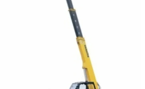 Телескопічний навантажувач Komatsu WH716