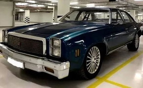387 Ретро авто на зйомки фотосесію Chevrolet Malibu Classic 