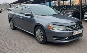 Авто Volkswagen під таксі