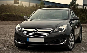Opel Insignia 2013 року