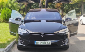 Весільний авто кортеж TESLA Model S, X ,лимузин на весілля BMW M