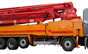 Автобетононасос довжина автостріли 65-68 м. (90-180 м3/год), Мін. замовлення: 3 години роботи.