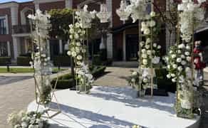 Подіум під фотозону овальний 3&4 метри(сцена, декор доя свята)