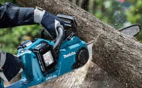 Акумуляторна ланцюгова пилка Makita DUC353