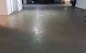 Паркувальне місце у підземному паркінгу