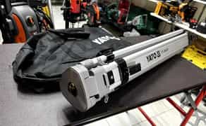 Якісний Штатив для нівеліра YATO 1.5 м Верхній зажим + сумка