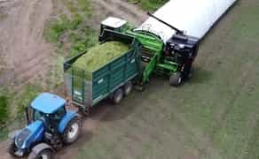 Прес-підбірник: щільні та рівні тюки