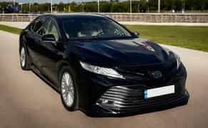 443 Toyota Camry 2025 — Camry без водія