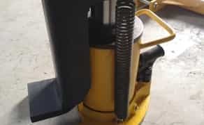 Низькопідхватний домкрат 30 т.