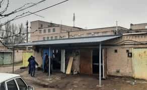 Навіси, фронтони, паркани під замовлення — професійний підхід