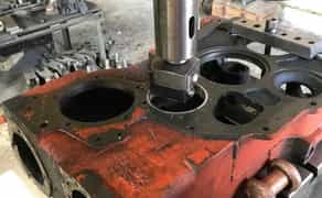 Розточування, наплавлення отворів, ремонт корпусів. Будь-які токарні роботи