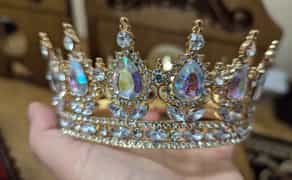 Корона діаметром 12 см