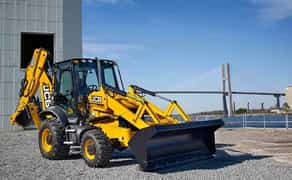 Послуги Екскаватор-навантажувач JCB3CX, вантажоперевезення;