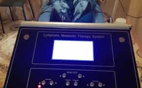 Пресотерапія з підігрівом, міостимуляція, безпечне та приємне зниження ваги